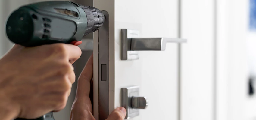 Locksmith For Lock Replacement Near Me in Aliso Viejo, CA