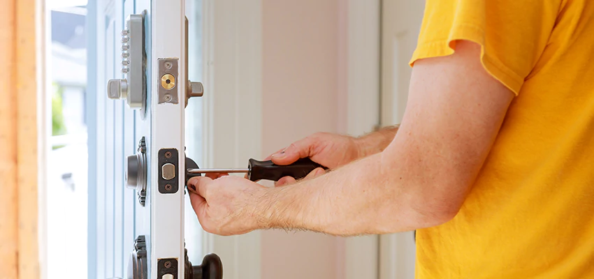 Eviction Locksmith For Key Fob Replacement Services in Aliso Viejo, CA