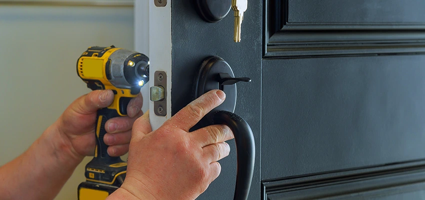 Sliding Door Lock Repair in Aliso Viejo, CA